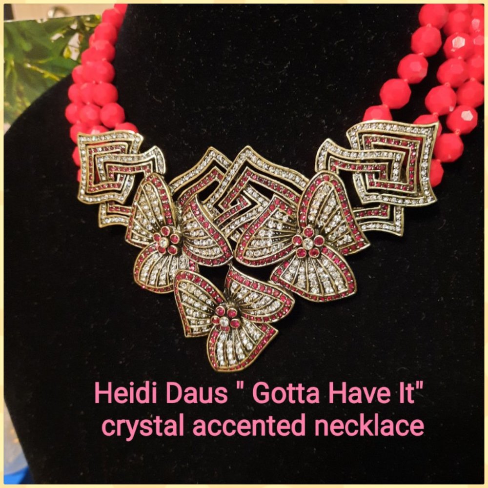 HEIDI DAUS "GOTTA HAVE IT"  NECKLACE